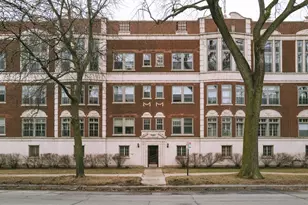 480 Sheridan Rd, Evanston, IL 60202 - Photo 1