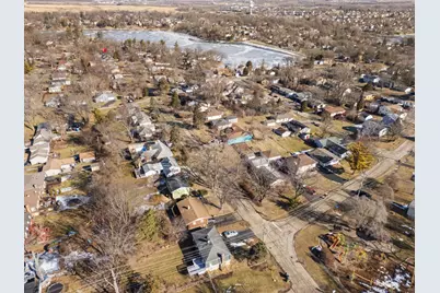 119 Lake Drive, Lake in the Hills, IL 60156 - Photo 27