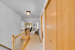 623 Hampshire Dr, Hampshire, IL 60140 - Photo 7