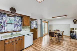 517 E Weathersfield Way, Schaumburg, IL 60193 - Photo 9