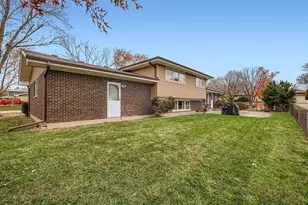 517 E Weathersfield Way, Schaumburg, IL 60193 - Photo 27