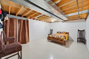 24325 S Meadowood Rd, Crete, IL 60417 - Photo 21