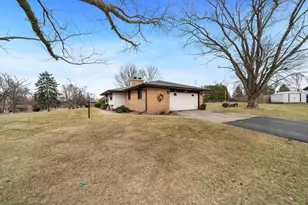 7605 Meander Dr, Rockford, IL 61107 - Photo 5
