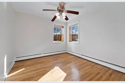 6835 N Seeley Avenue #1J, Chicago, IL 60645 - Photo 11