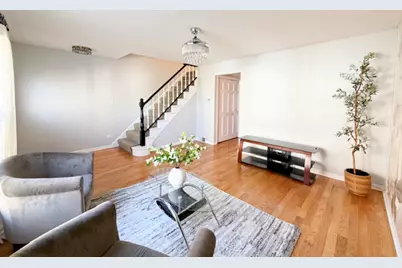 408 N Kennicott Avenue N, Arlington Heights, IL 60005 - Photo 3