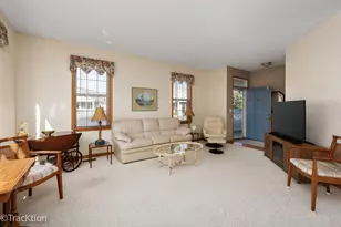 21456 Wolf Lake Way, Crest Hill, IL 60403 - Photo 3