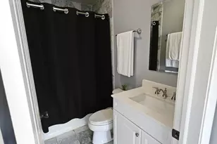 2148 N Sawyer Ave, Chicago, IL 60647 - Photo 9