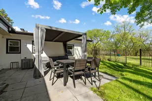 8 Rob Rd, Mount Prospect, IL 60056 - Photo 33