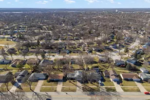 526 S Springinsguth Rd, Schaumburg, IL 60193 - Photo 41