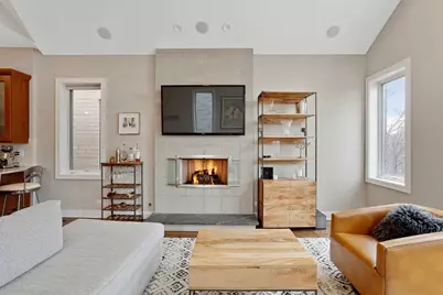 2657 N Racine Avenue #3, Chicago, IL 60614 - Photo 3