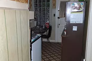 645 E 90th Pl, Chicago, IL 60619 - Photo 17