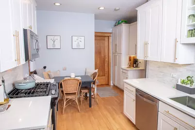 1204 W Waveland Avenue #1, Chicago, IL 60613 - Photo 7