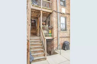 1204 W Waveland Avenue #1, Chicago, IL 60613 - Photo 15