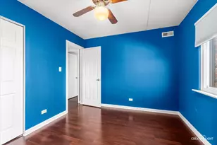 8106 W 168th Pl, Tinley Park, IL 60477 - Photo 15