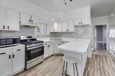 2047 N Lavergne Avenue, Chicago, IL 60639 - Photo 5