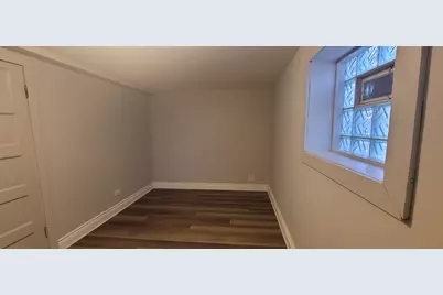 8429 S Marquette Avenue #G, Chicago, IL 60617 - Photo 5