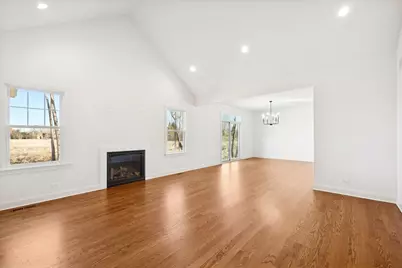 3650 Wintergreen Terrace, Algonquin, IL 60102 - Photo 3