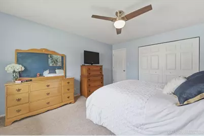 1601 Castbourne Court, Wheaton, IL 60189 - Photo 13