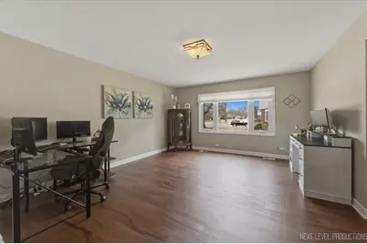 1601 Castbourne Court, Wheaton, IL 60189 - Photo 9