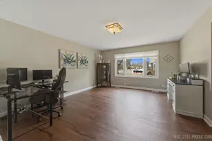 1601 Castbourne Ct, Wheaton, IL 60189 - Photo 9