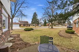 1601 Castbourne Ct, Wheaton, IL 60189 - Photo 29