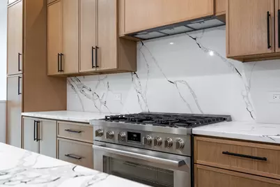 2216 N Talman Avenue, Chicago, IL 60647 - Photo 11