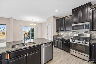 980 Sears Circle, Elburn, IL 60119 - Photo 13