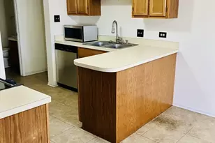 3524 Willowview Ct, Aurora, IL 60504 - Photo 7