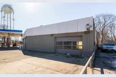 451 W Virginia Street, Crystal Lake, IL 60015 - Photo 1