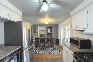 1278 Theresa Ln, Bourbonnais, IL 60914 - Photo 7