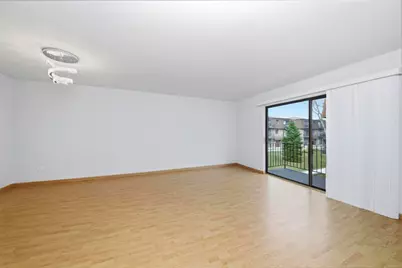 9803 Bianco Terrace #D, Des Plaines, IL 60016 - Photo 3