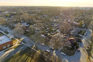 8144 Kildare Ave, Skokie, IL 60076 - Photo 27