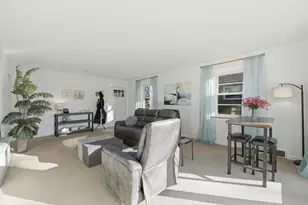 8144 Kildare Ave, Skokie, IL 60076 - Photo 5