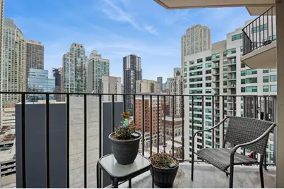 70 W Huron Street #1804, Chicago, IL 60654 - Photo 15