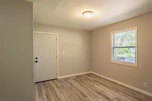 1607 Williamsburg Dr, Champaign, IL 61821 - Photo 13