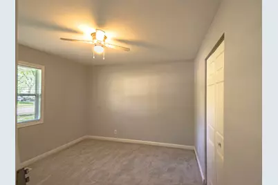 1607 Williamsburg Drive, Champaign, IL 61821 - Photo 5