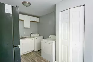 1607 Williamsburg Dr, Champaign, IL 61821 - Photo 13