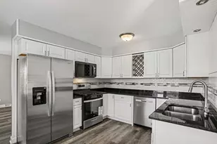 3041 Hopkins St, Steger, IL 60475 - Photo 3