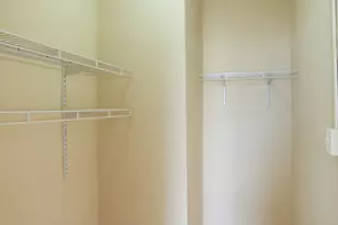 5326 S Cornell Ave, Chicago, IL 60615 - Photo 5