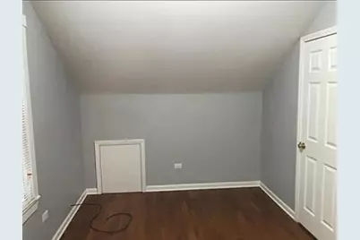 8100 S Houston Avenue, Chicago, IL 60617 - Photo 35