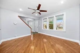 8100 S Houston Ave, Chicago, IL 60617 - Photo 5