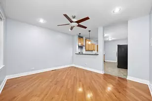 8100 S Houston Ave, Chicago, IL 60617 - Photo 7