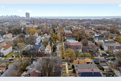 8100 S Houston Avenue, Chicago, IL 60617 - Photo 49