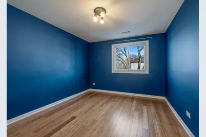 709 Lakeside Circle Drive, Wheeling, IL 60090 - Photo 17