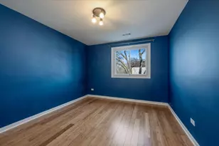 709 Lakeside Cir Dr, Wheeling, IL 60090 - Photo 17