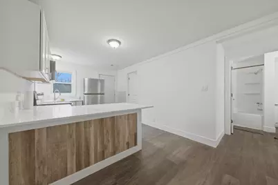 528 Charlotte Avenue, Crystal Lake, IL 60014 - Photo 7