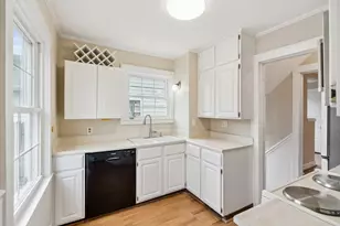 1542 43rd St, Rock Island, IL 61201 - Photo 7