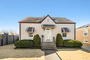 10323 S Troy Ave, Chicago, IL 60655 - Photo 1