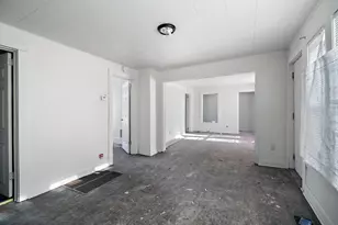 201 N Cottage Ave, Kankakee, IL 60901 - Photo 3