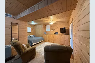 565 Lakeshore Drive N, Orangeville, IL 62939 - Photo 17